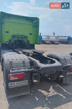 Тягач Scania P 2013 в 