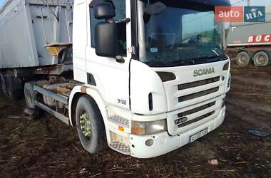 Тягач Scania P 2011 в 