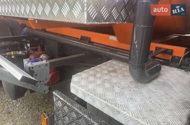 Машина ассенизатор (вакуумная) Scania P 2013 в 