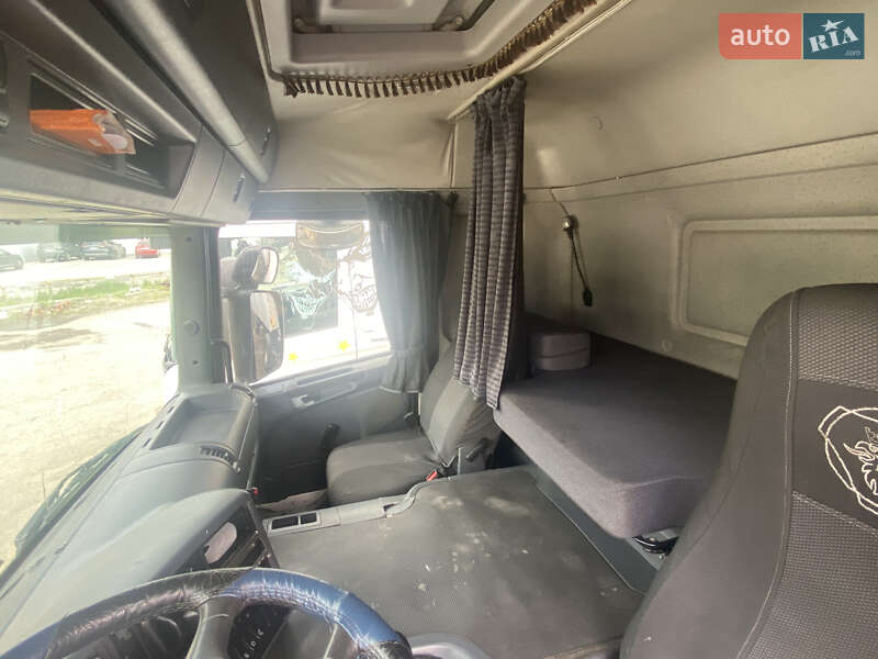 Самоскид Scania P 2008 в Києві