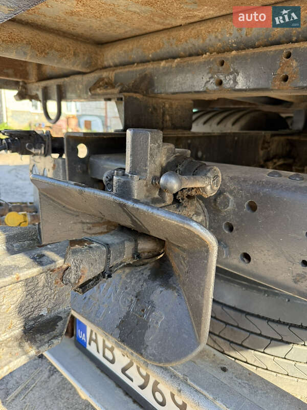 Контейнеровоз Scania P 2008 в Вінниці