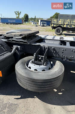 Тягач Scania R 114 2001 в 