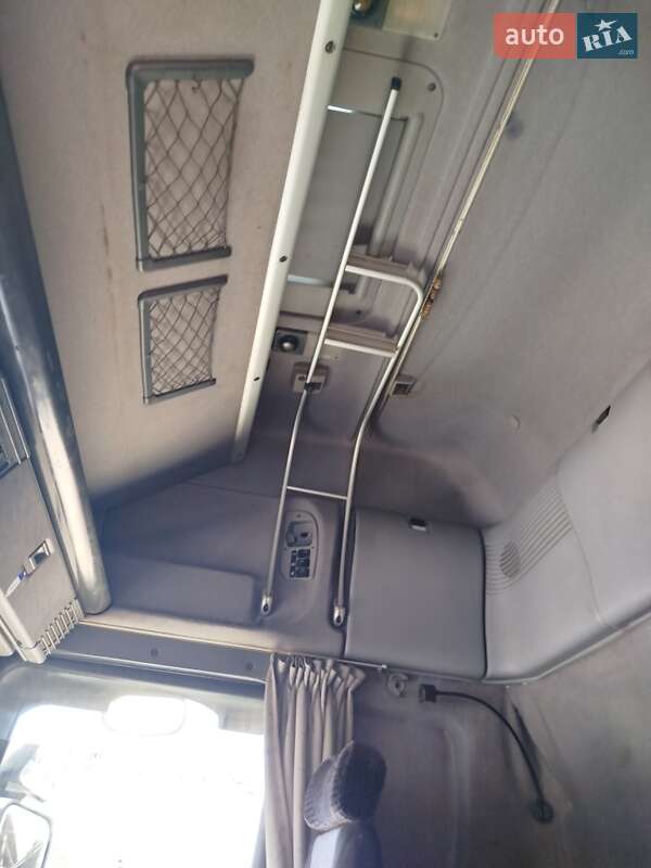 Тентований Scania R 124 2002 в Запоріжжі