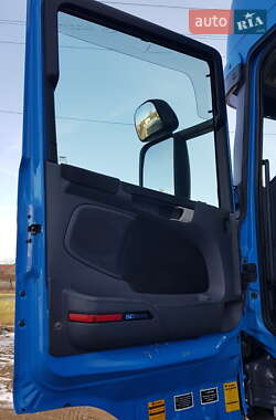 Тягач Scania R 400 2011 в 