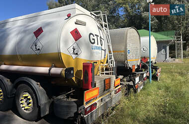 Тягач Scania R 400 2010 в 
