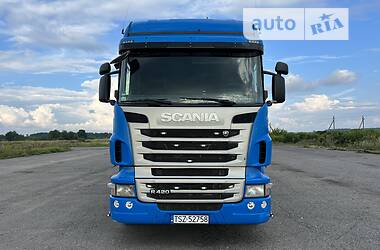 Тягач Scania R 420 2010 в 