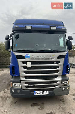 Тягач Scania R 440 2010 в 
