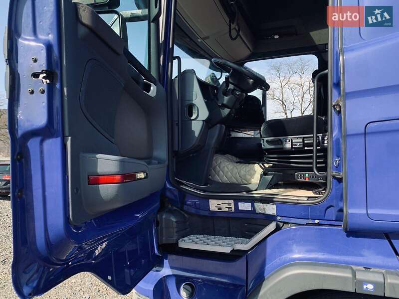 Вантажний фургон Scania R 450 2016 в Хусті