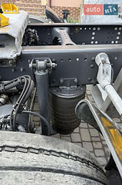 Контейнеровоз Scania R 450 2021 в 