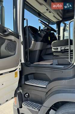 Контейнеровоз Scania R 450 2020 в 