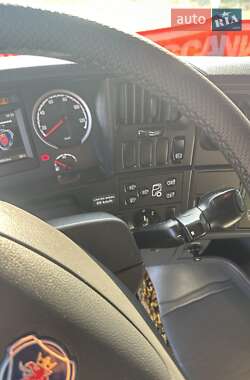 Тягач Scania R 450 2016 в 