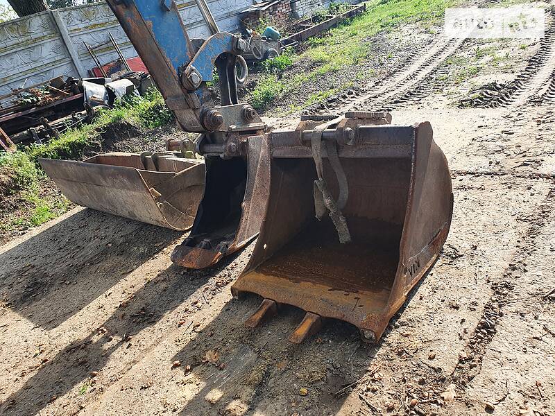 Колесный экскаватор Schaeff HML 1989 в Яворове