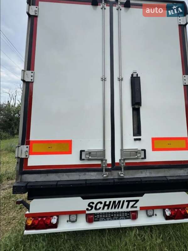 Рефрижератор полуприцеп SCHMIDT SKO 2004 в Одессе