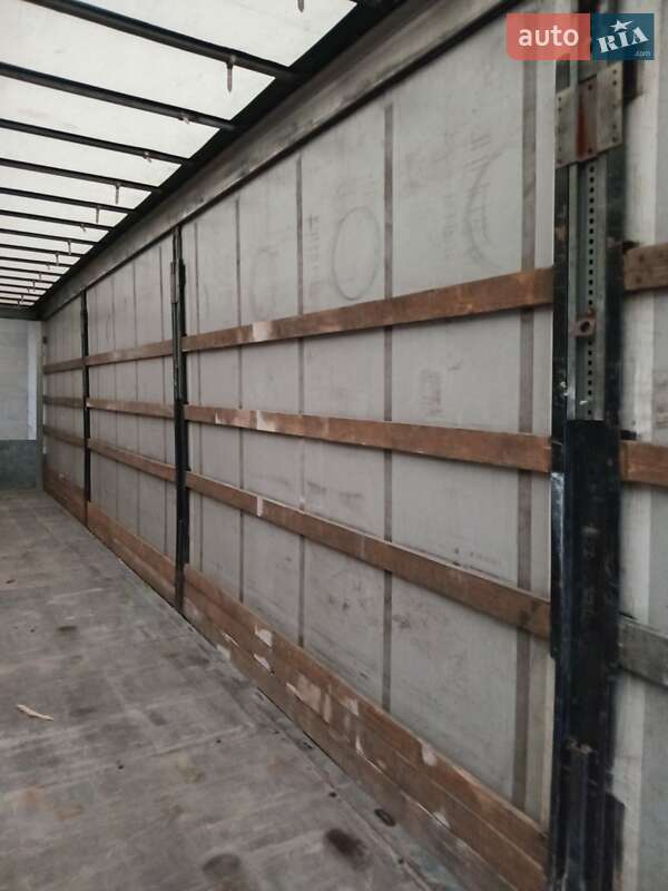 Тентований борт (штора) - напівпричіп SCHMIDT SPR 2008 в Харкові