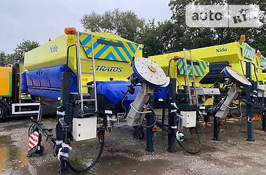 Пескоразбрасывающая машина SCHMIDT Stratos 2005 в 
