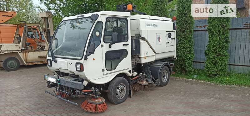 Прибирально-поливальні автомобілі SCHMIDT Swingo 2005 в Луцьку
