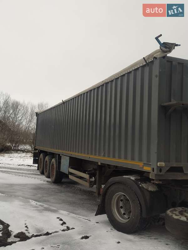 Зерновоз - напівпричіп Schmitz Cargobull BPW 2000 в Білій Церкві