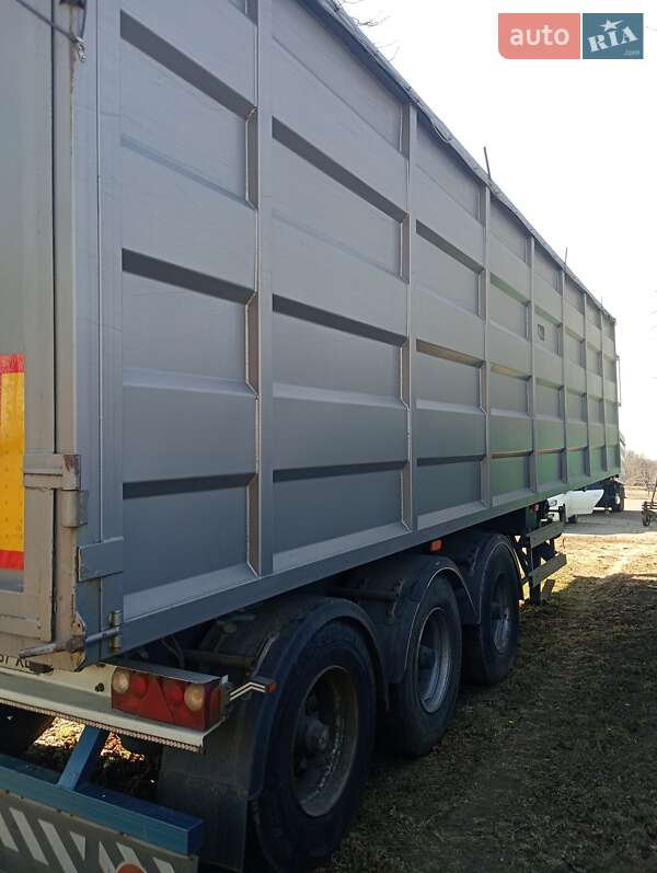Зерновоз - напівпричіп Schmitz Cargobull BPW 1993 в 