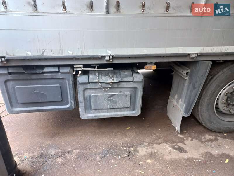 Тентованный борт (штора) - прицеп Schmitz Cargobull Cargobull 2013 в Киеве