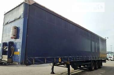 Тентованный борт (штора) - полуприцеп Schmitz Cargobull Cargobull 2012 в 