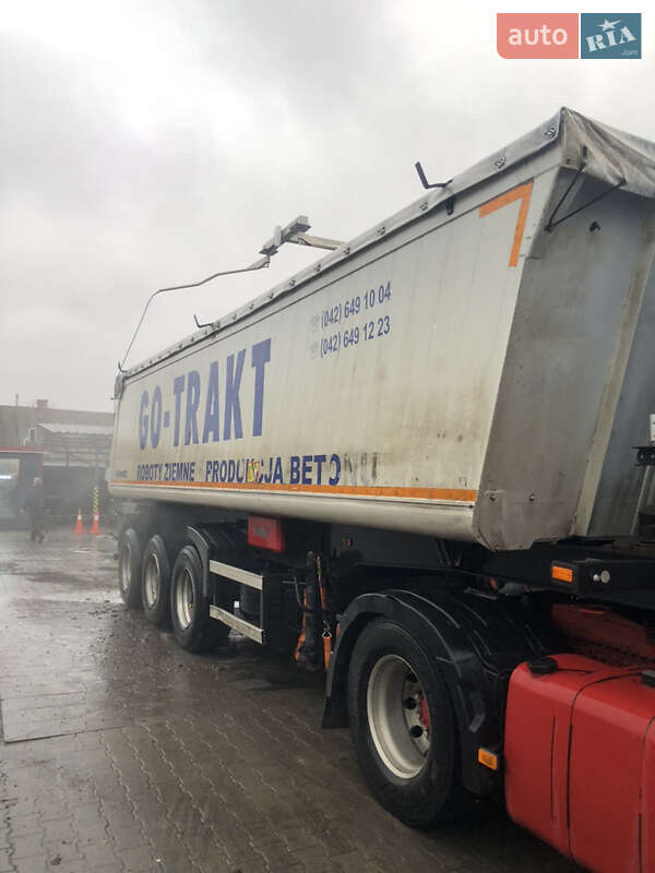 Самоскид напівпричіп Schmitz Cargobull Cargobull 2003 в Полонному