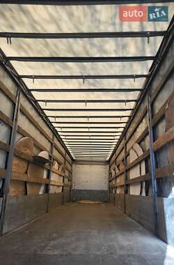 Бортовой полуприцеп Schmitz Cargobull Cargobull 2008 в 