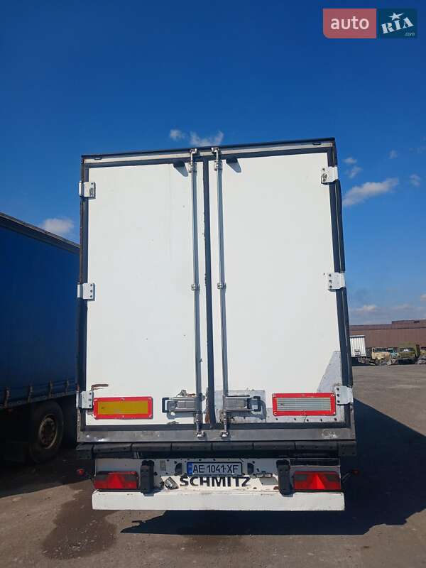 Рефрижератор полуприцеп Schmitz Cargobull Cargobull 2005 в Каменском
