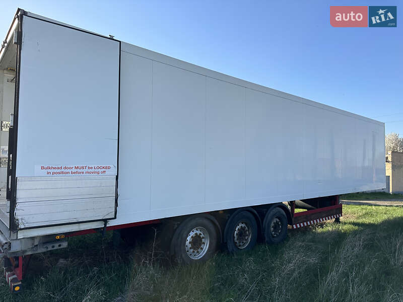 Рефрижератор полуприцеп Schmitz Cargobull Cargobull 2008 в Виннице