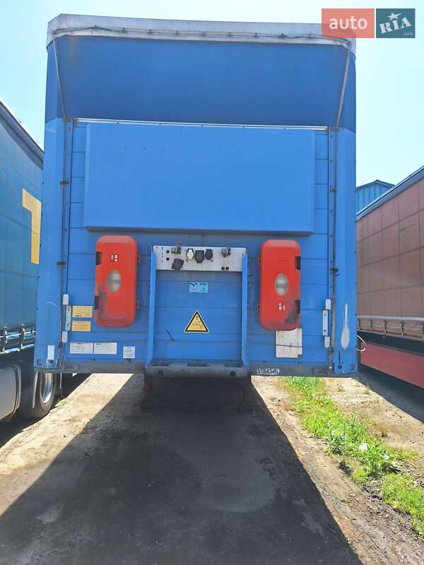 Платформа Schmitz Cargobull Cargobull 2011 в Мукачевому