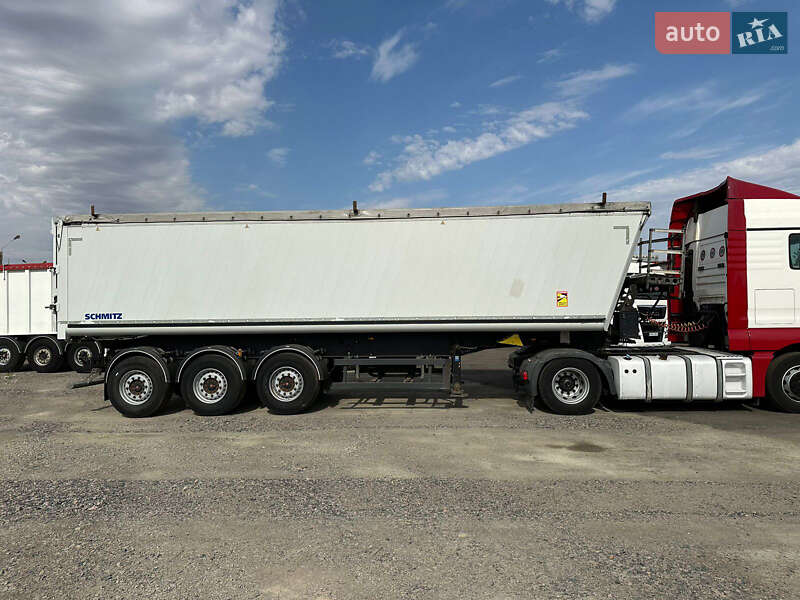 Самосвал полуприцеп Schmitz Cargobull Cargobull 2013 в Умани