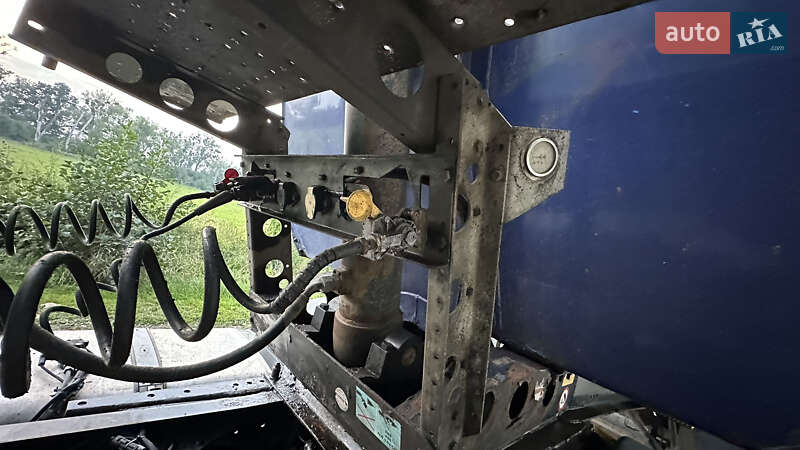 Самоскид напівпричіп Schmitz Cargobull Cargobull 2010 в Стрию