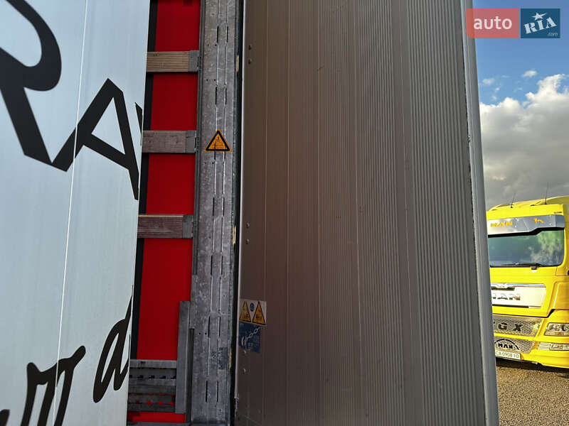 Тентований борт (штора) - напівпричіп Schmitz Cargobull Cargobull 2014 в Умані