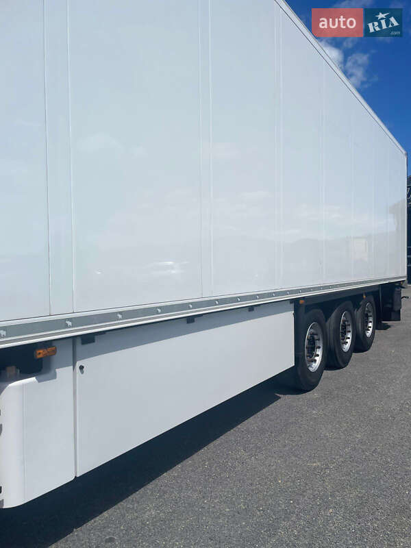 Рефрижератор напівпричіп Schmitz Cargobull Cargobull 2014 в Іршаві