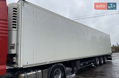 Рефрижератор полуприцеп Schmitz Cargobull Cargobull 2015 в 