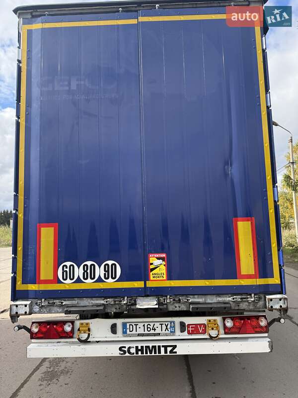 Тентованный борт (штора) - полуприцеп Schmitz Cargobull Cargobull 2015 в Надворной