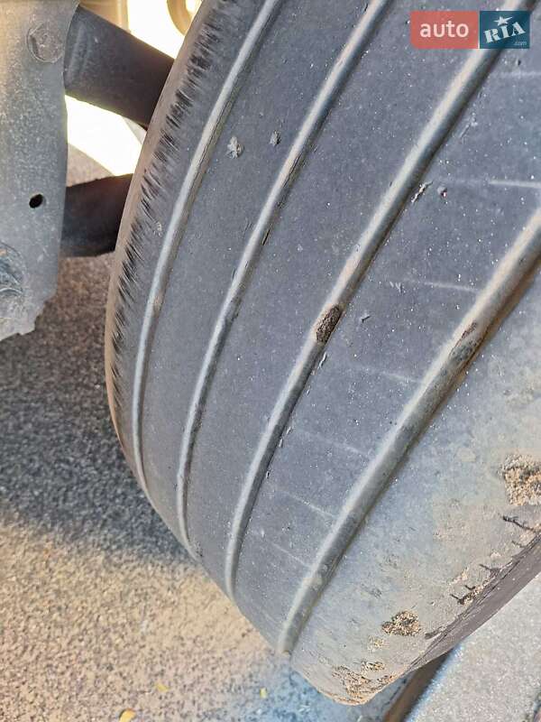 Тентований борт (штора) - напівпричіп Schmitz Cargobull Cargobull 2011 в Львові