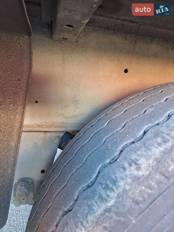 Тентований борт (штора) - напівпричіп Schmitz Cargobull Cargobull 2011 в Львові