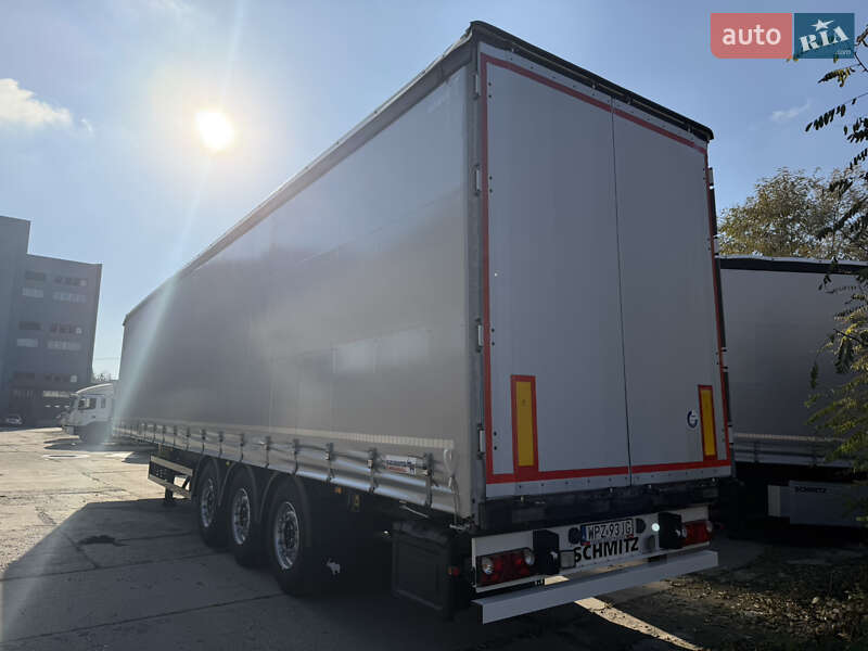 Тентованный борт (штора) - полуприцеп Schmitz Cargobull Cargobull 2015 в Львове фото 2 Тентованный борт (штора) - полуприцеп Schmitz Cargobull Cargobull 2015 в Львове