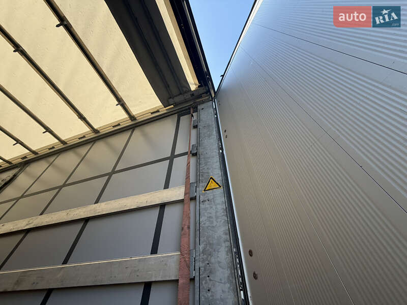 Тентованный борт (штора) - полуприцеп Schmitz Cargobull Cargobull 2015 в Львове фото 6 Тентованный борт (штора) - полуприцеп Schmitz Cargobull Cargobull 2015 в Львове