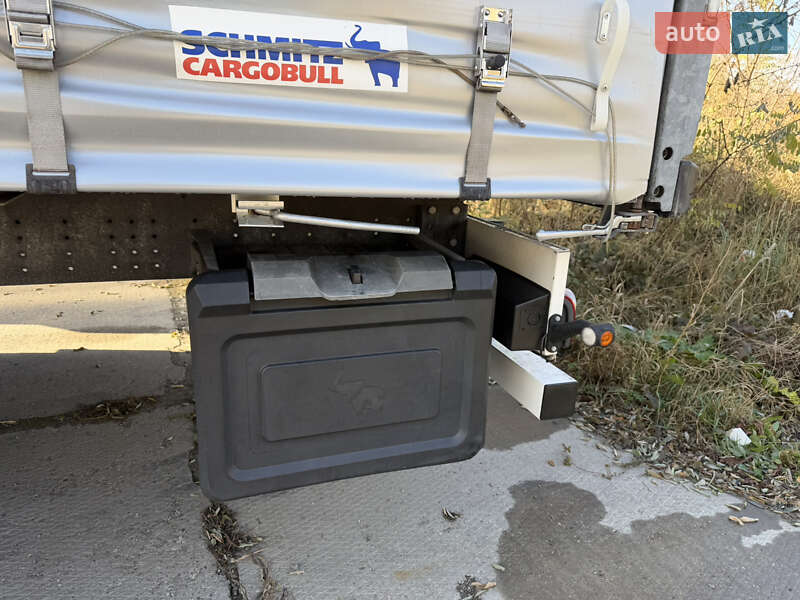 Тентованный борт (штора) - полуприцеп Schmitz Cargobull Cargobull 2015 в Львове фото 11 Тентованный борт (штора) - полуприцеп Schmitz Cargobull Cargobull 2015 в Львове