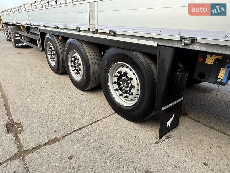 Тентованный борт (штора) - полуприцеп Schmitz Cargobull Cargobull 2012 в Надворной