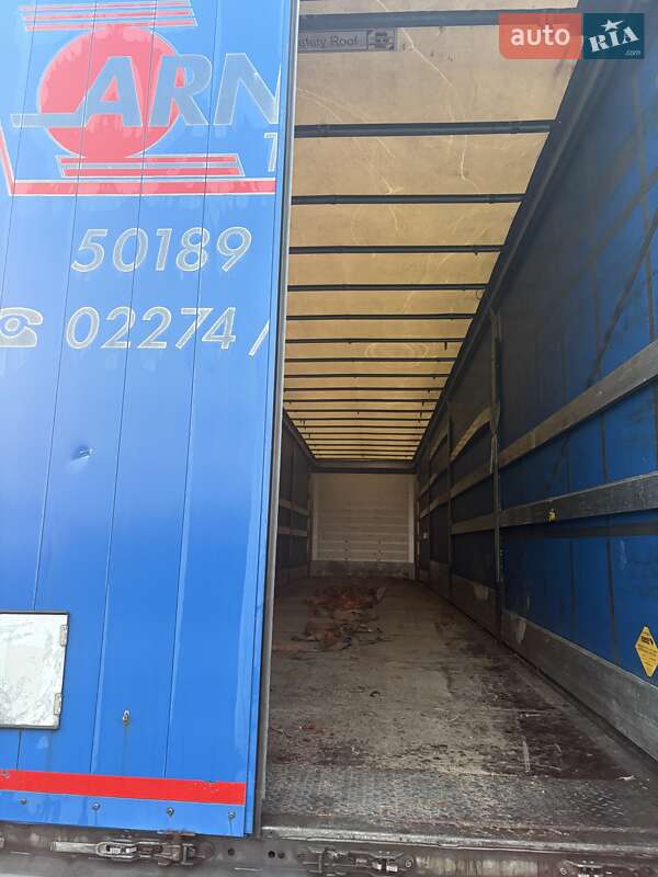 Тентований борт (штора) - напівпричіп Schmitz Cargobull Cargobull 2014 в Луцьку