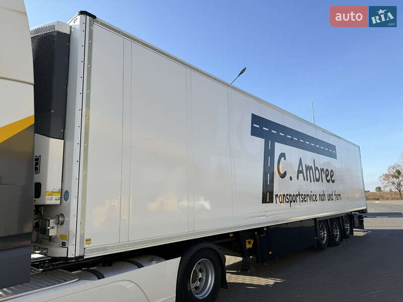 Рефрижератор полуприцеп Schmitz Cargobull Cargobull 2014 в Луцке