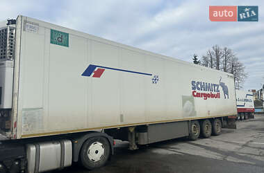 Рефрижератор полуприцеп Schmitz Cargobull Cargobull 2004 в Умани