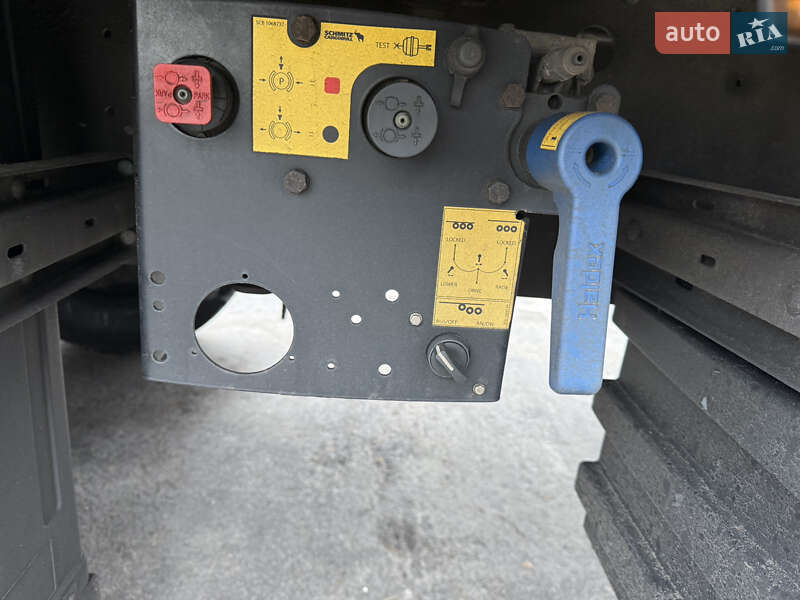 Тентованный борт (штора) - полуприцеп Schmitz Cargobull Cargobull 2015 в Луцке фото 8 Тентованный борт (штора) - полуприцеп Schmitz Cargobull Cargobull 2015 в Луцке