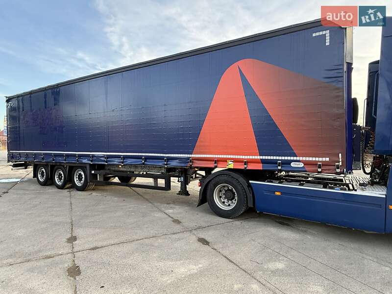 Тентованный борт (штора) - полуприцеп Schmitz Cargobull Cargobull 2015 в Надворной