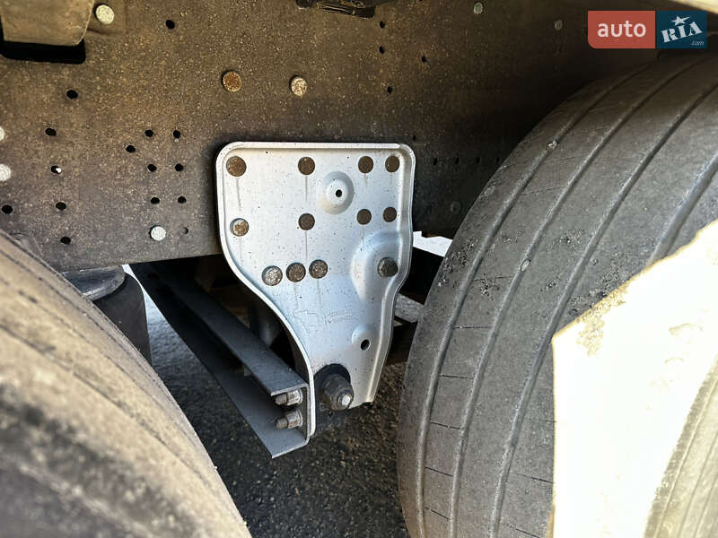 Тентованный борт (штора) - полуприцеп Schmitz Cargobull Cargobull 2017 в Умани фото 10 Тентованный борт (штора) - полуприцеп Schmitz Cargobull Cargobull 2017 в Умани