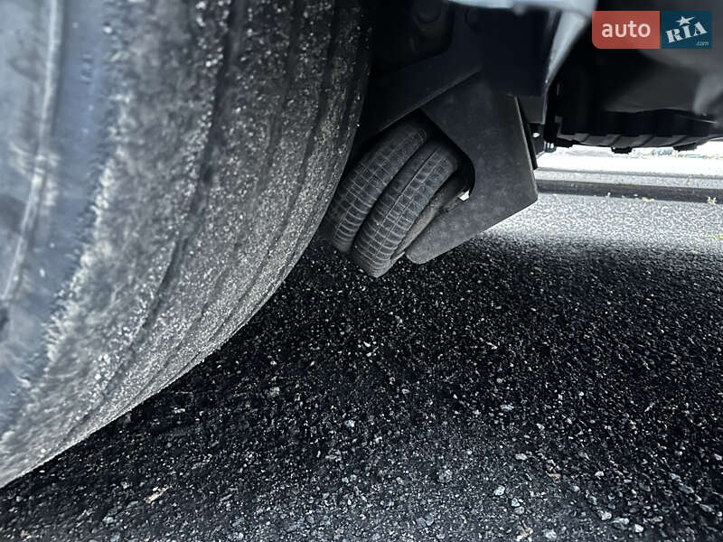 Тентованный борт (штора) - полуприцеп Schmitz Cargobull Cargobull 2011 в Умани фото 9 Тентованный борт (штора) - полуприцеп Schmitz Cargobull Cargobull 2011 в Умани