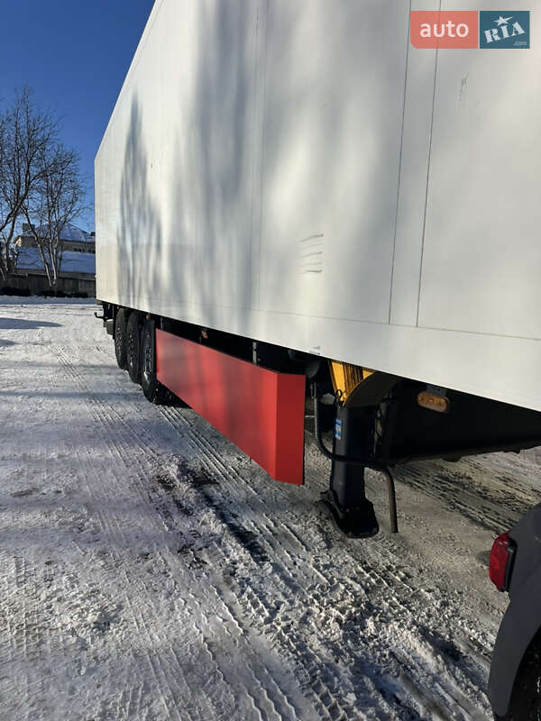 Рефрижератор полуприцеп Schmitz Cargobull Cargobull 2005 в Тернополе
