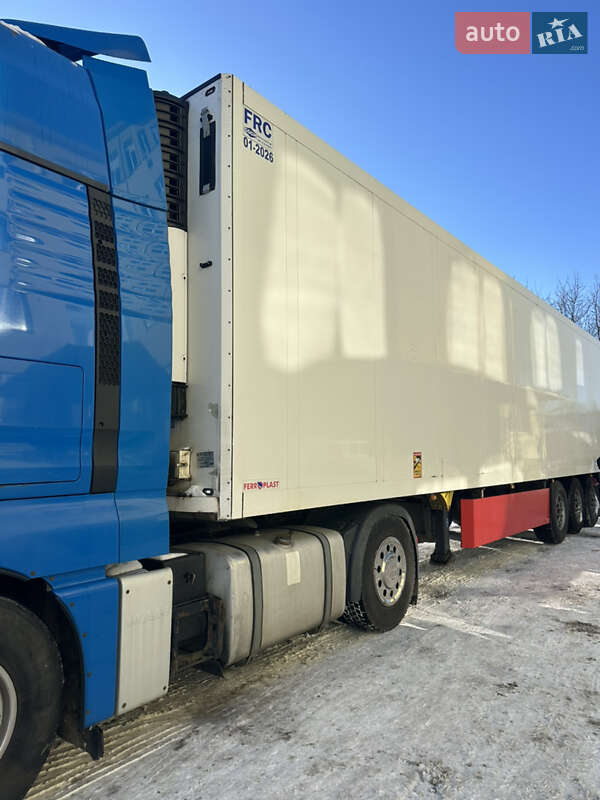 Рефрижератор полуприцеп Schmitz Cargobull Cargobull 2005 в Тернополе